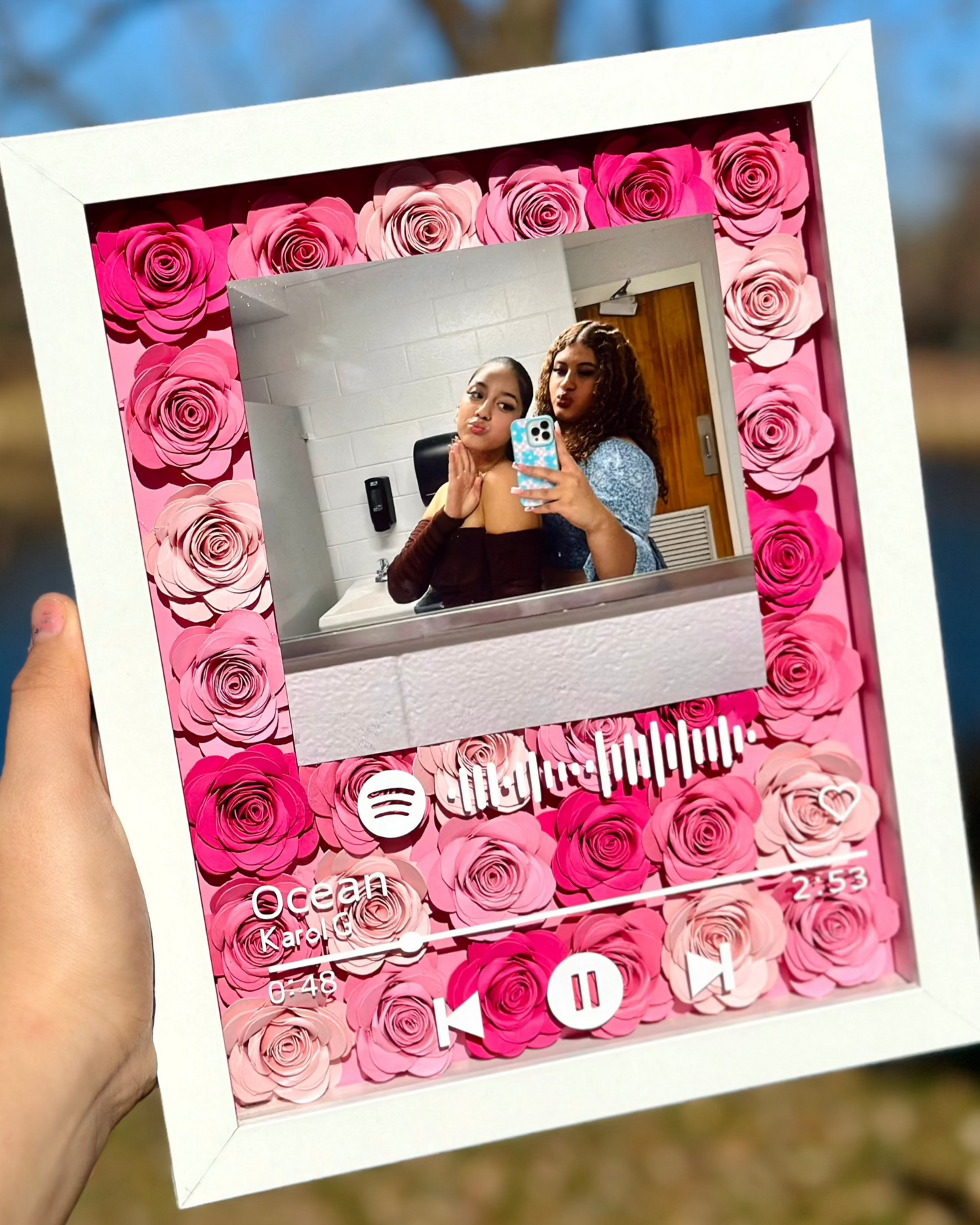 Song Shadow Box