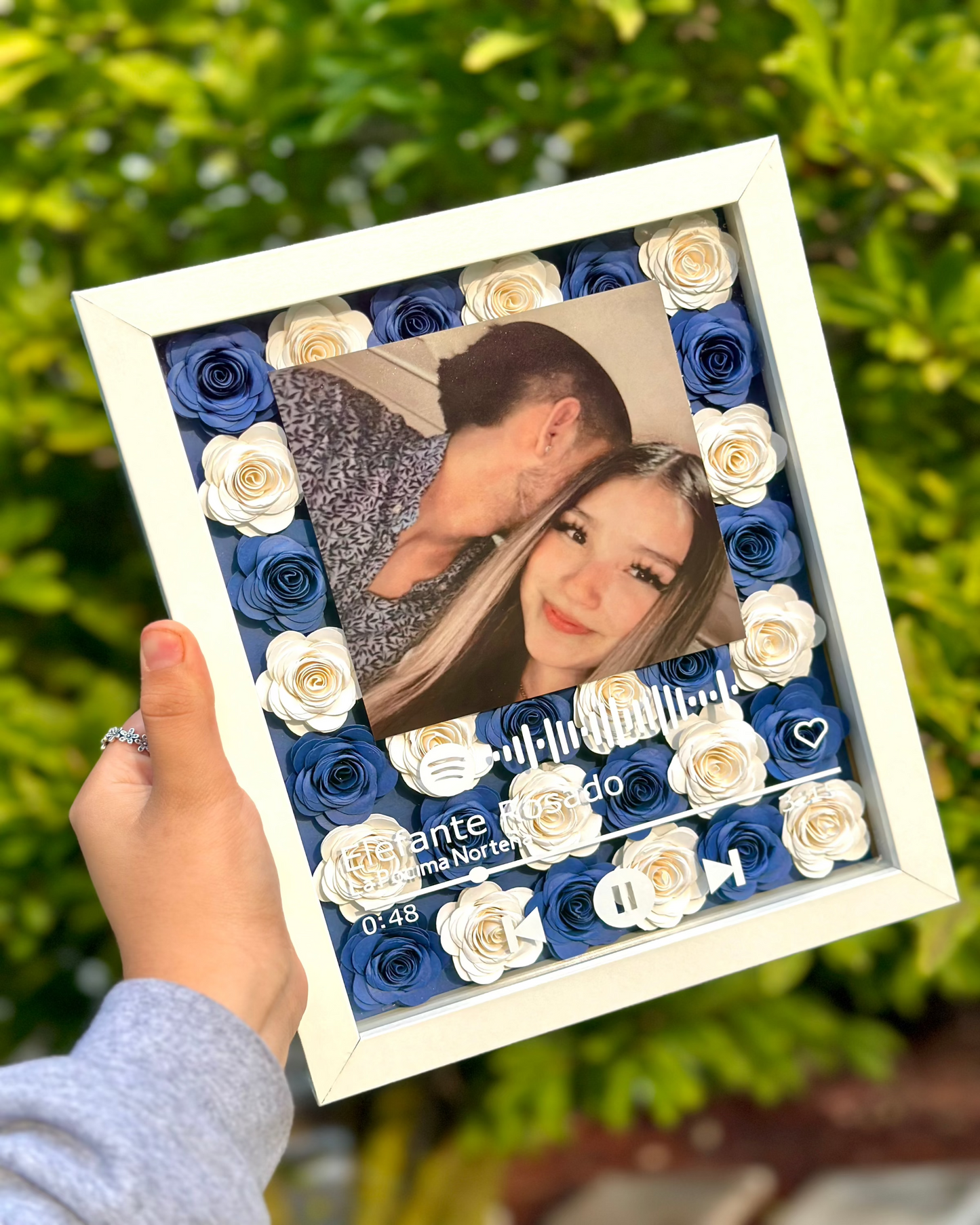Song Shadow Box