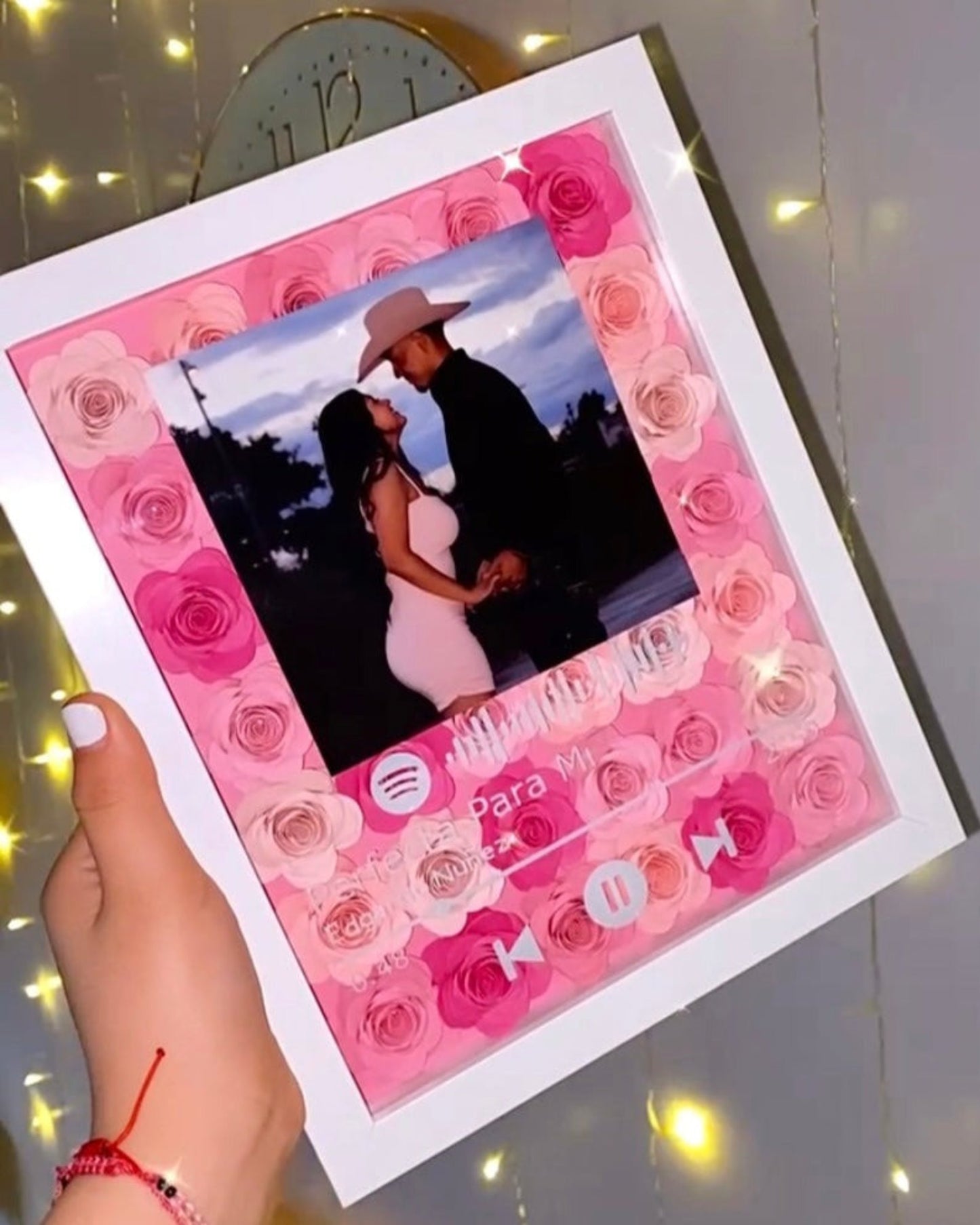 Song Shadow Box