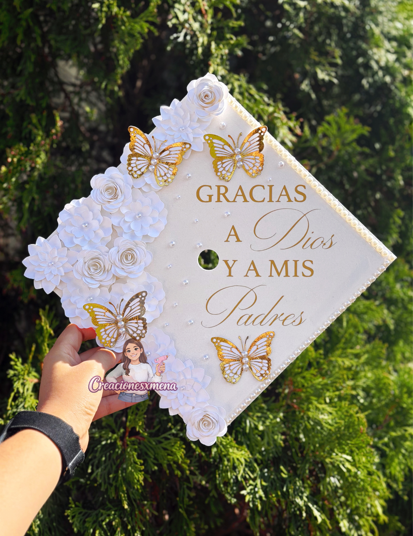 White Flowers Graduation Cap Topper