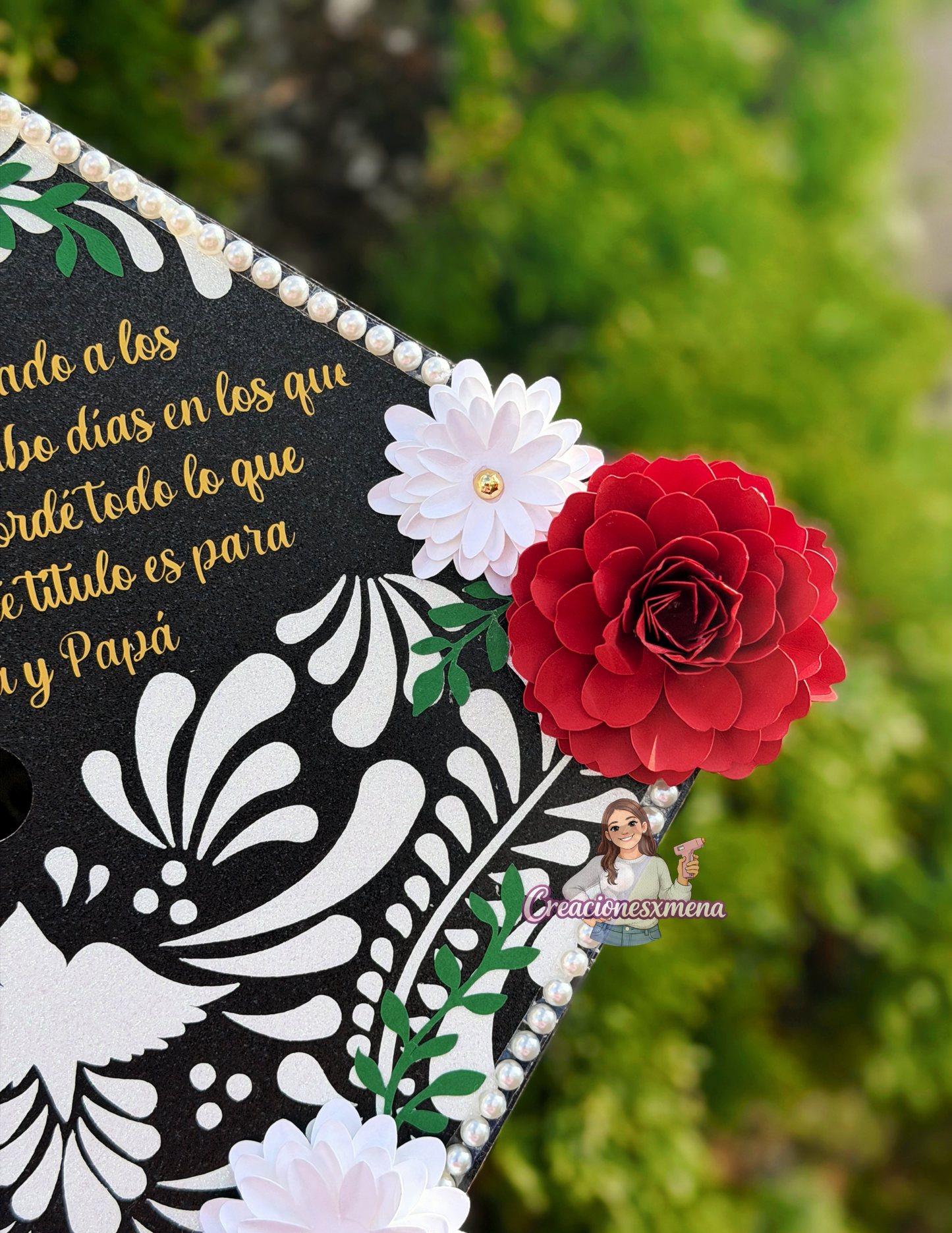 Talavera Grad Cap Topper