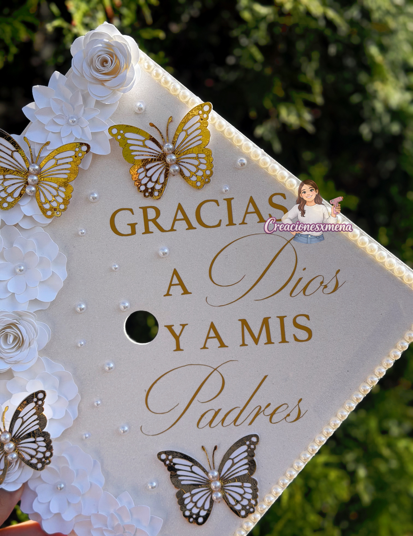 White Flowers Graduation Cap Topper