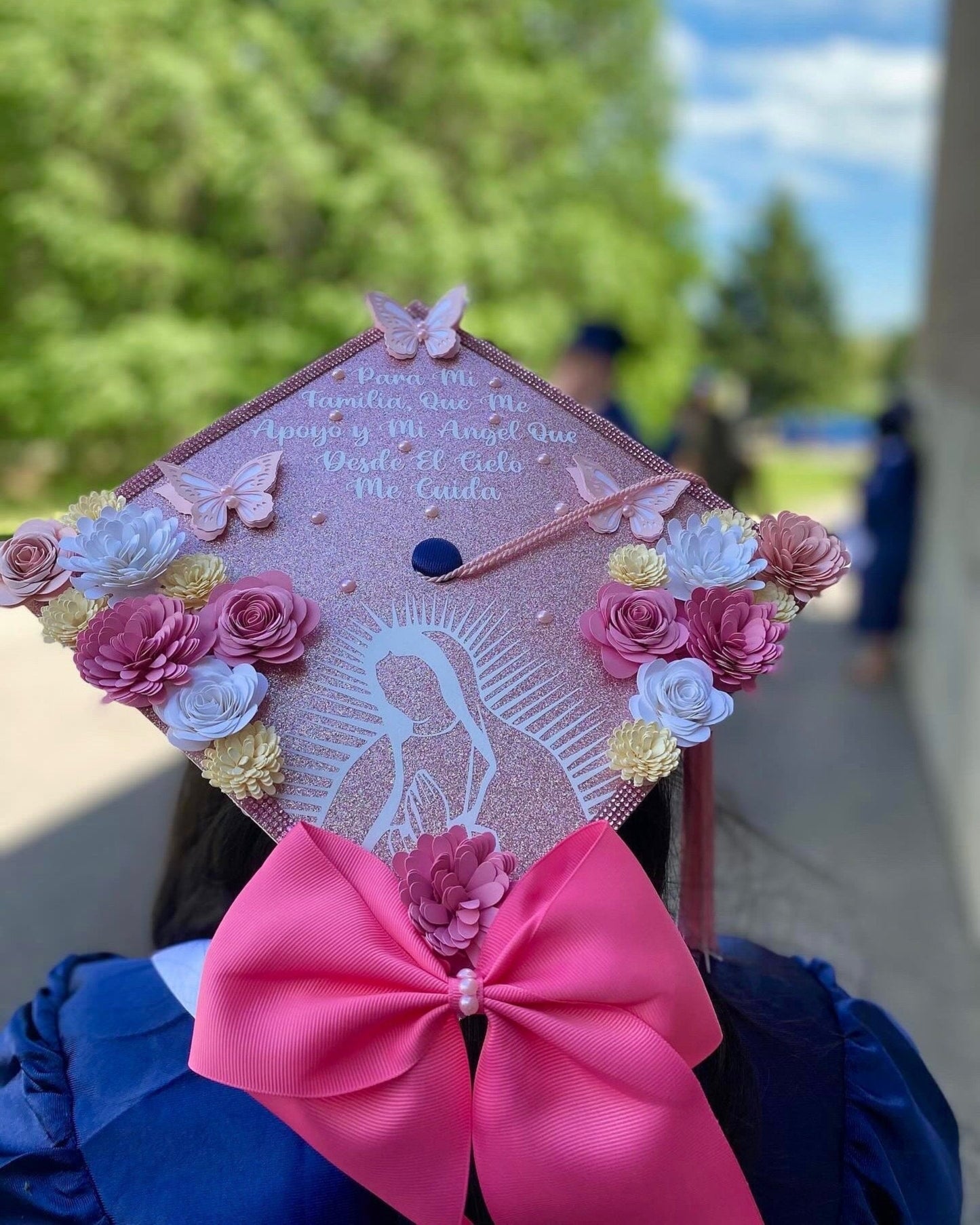 Pink w/ bow Grad Cap