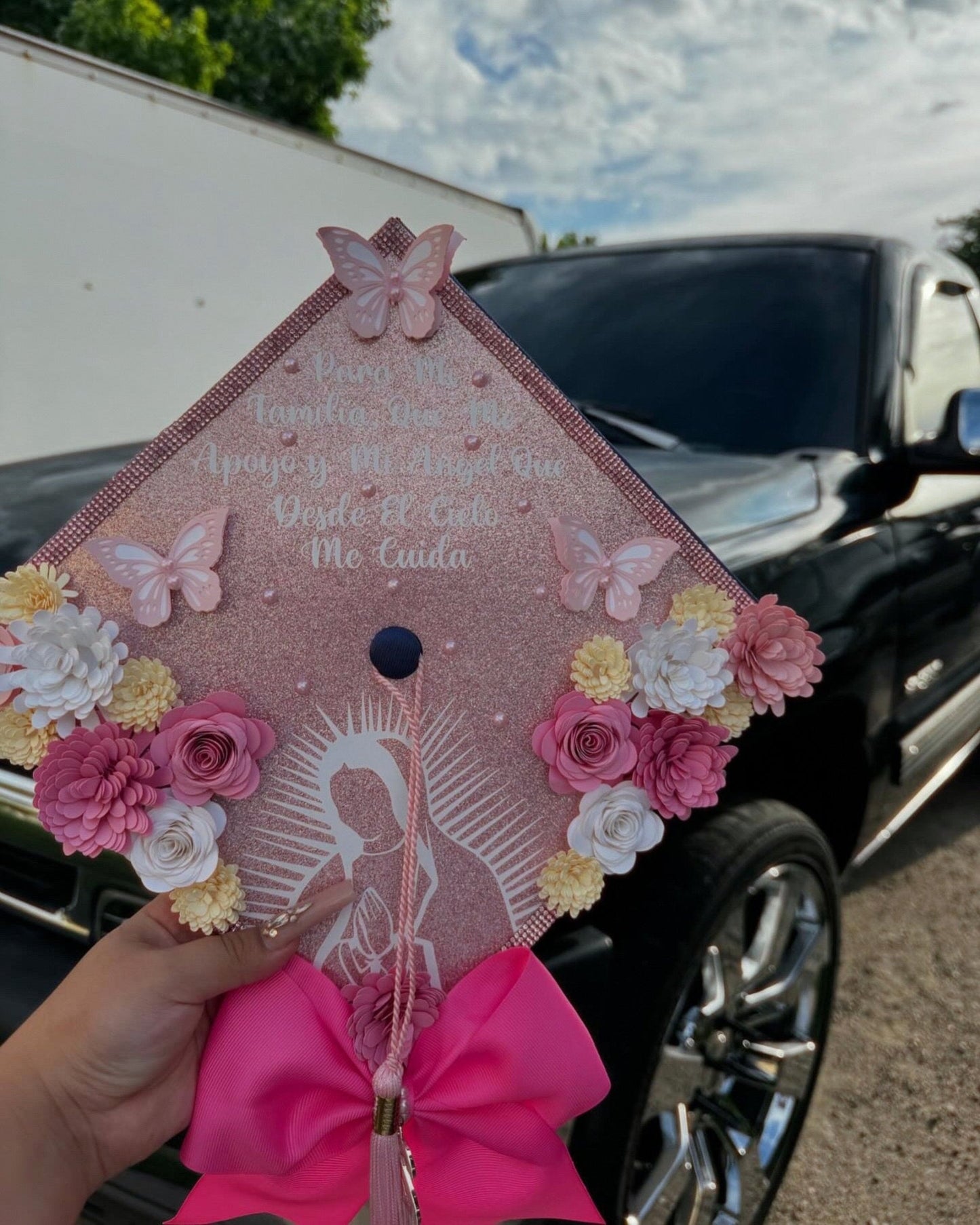 Pink w/ bow Grad Cap